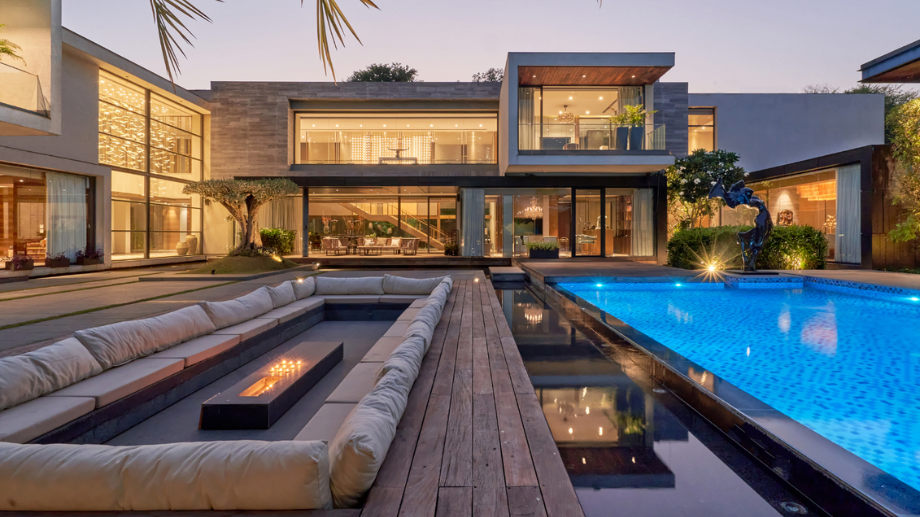 Outdoor lounge in luxury farmhouse Manesar